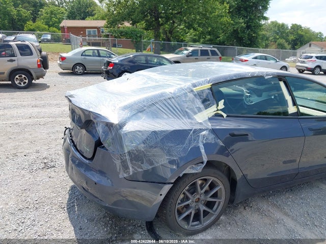 2022 TESLA MODEL 3 5YJ3E1EB1NF121045 Photo 5