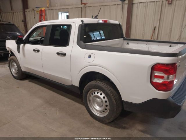 3FTTW8E99NRB02230 Ford Maverick Xl