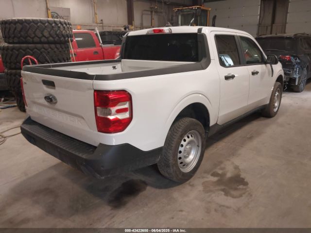 3FTTW8E99NRB02230 Ford Maverick Xl
