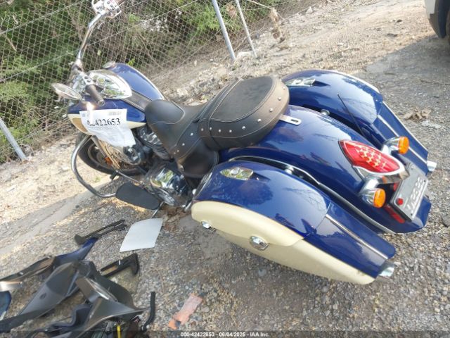 2015 INDIAN MOTORCYCLE CO. CHIEFTAIN 56KTCAAAXF3322230 Photo 2
