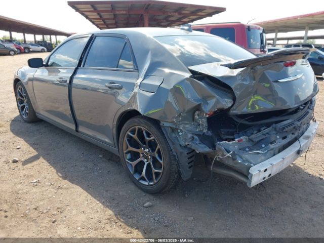 2018 CHRYSLER 300 2C3CCABG0JH211379 Photo 2