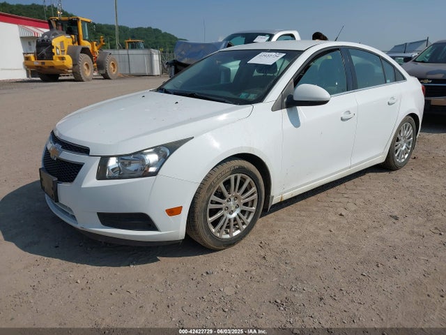 1G1PJ5SB7E7335450 Chevrolet Cruze Eco Manual