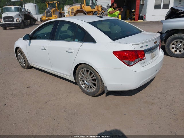 1G1PJ5SB7E7335450 Chevrolet Cruze Eco Manual
