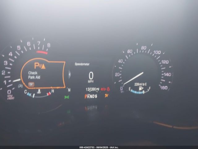2019 LINCOLN MKC 5LMCJ3D98KUL17162 Photo 6