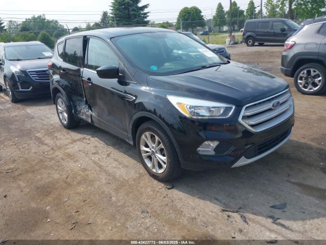 2019 FORD ESCAPE 1FMCU9GD4KUA16921