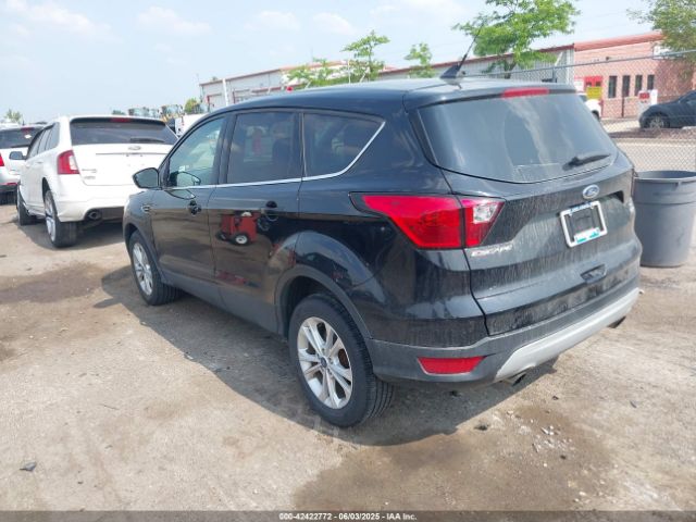 2019 FORD ESCAPE 1FMCU9GD4KUA16921 Photo 2