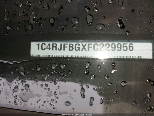 2015 JEEP GRAND CHEROKEE 1C4RJFBGXFC229956 Photo 8