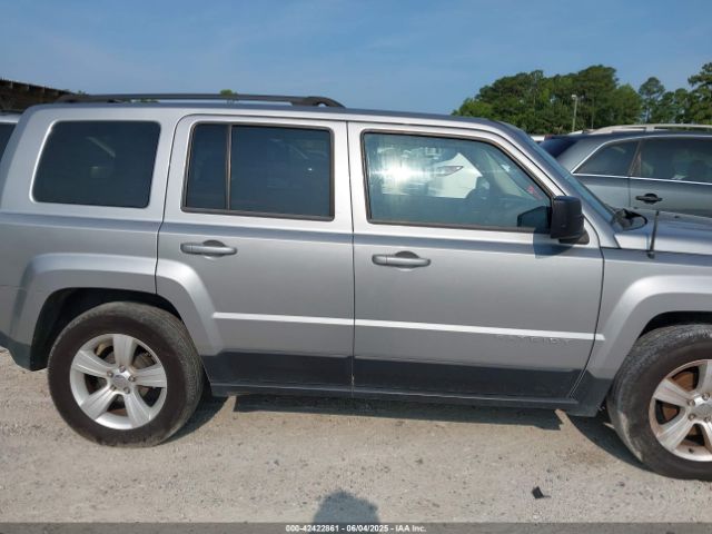1C4NJPFB3HD183998 Jeep Patriot Latitude Fwd