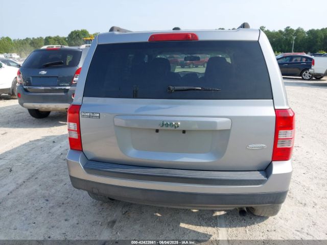 1C4NJPFB3HD183998 Jeep Patriot Latitude Fwd
