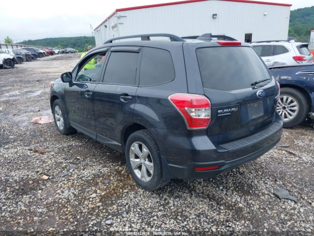 2016 SUBARU FORESTER JF2SJADC1GH457610 Photo 2