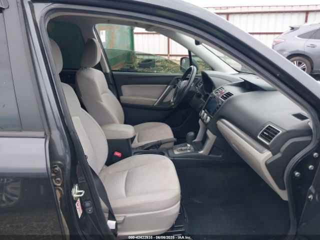 2016 SUBARU FORESTER JF2SJADC1GH457610 Photo 4