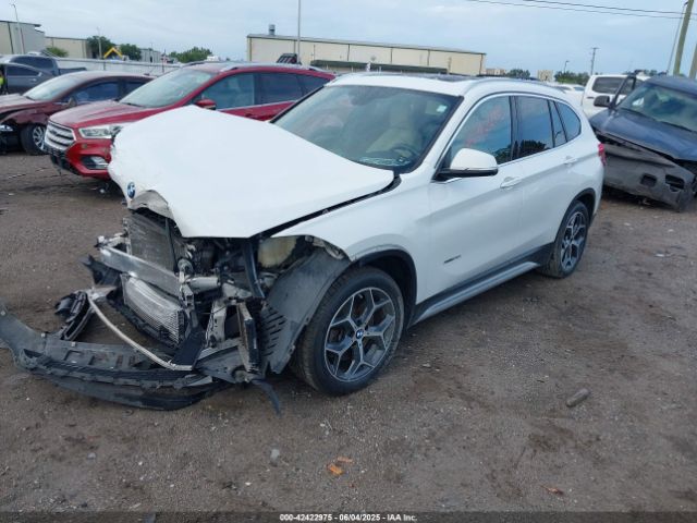 2018 BMW X1 WBXHT3C33J5K30625 Photo 1