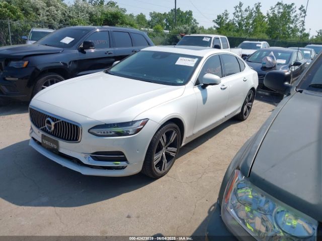2018 VOLVO S90 LVY992ML7JP017988 Photo 1