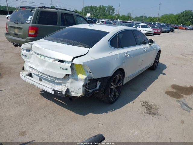 2018 VOLVO S90 LVY992ML7JP017988 Photo 3