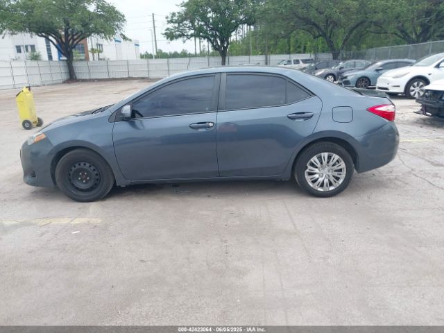 2T1BURHE6HC754829 Toyota COROLLA LE