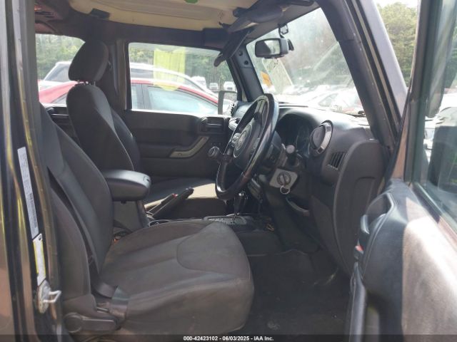 1C4BJWKG2HL740100 Jeep Wrangler Unlimited Sport Rhd 4x4
