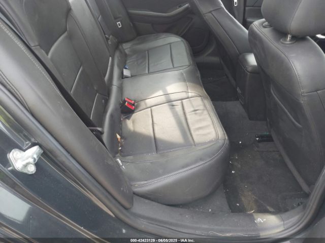 1G11E5SX0FF210707 Chevrolet Malibu 3lt