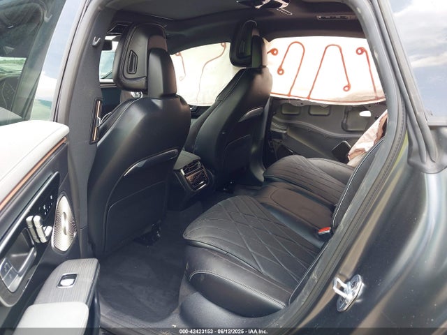 W1KCG2DB9RA049517 Mercedes-Benz ed