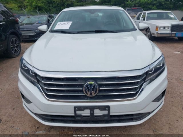 1VWSA7A30NC008352 Volkswagen Passat 2.0t Se