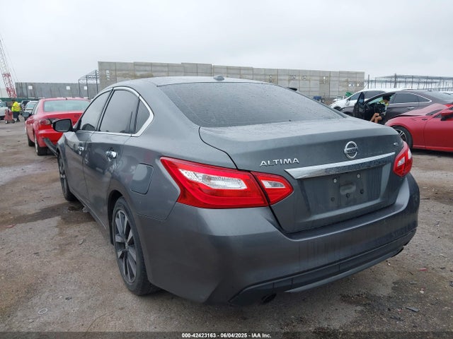 1N4AL3AP8HC188002 Nissan Altima