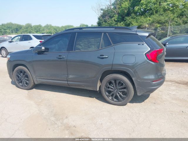 2020 GMC TERRAIN 3GKALTEV1LL196978 Photo 2