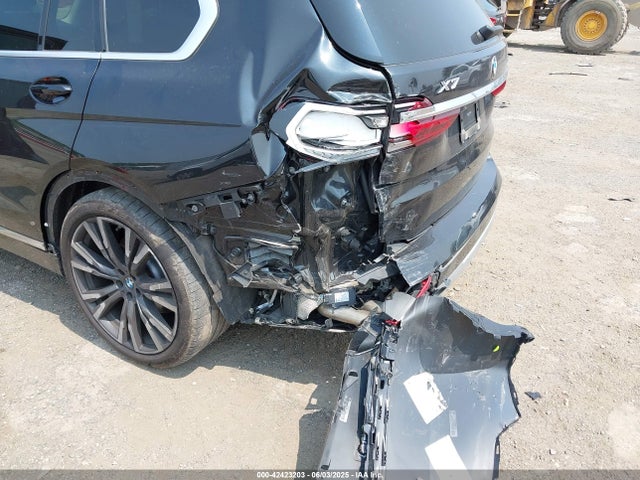 5UXCX4C55KLS38109 BMW X7