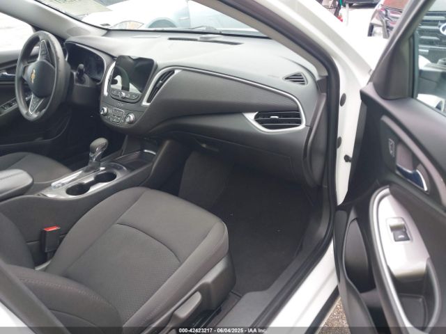 1G1ZD5ST0RF105334 Chevrolet Malibu Fwd 1lt