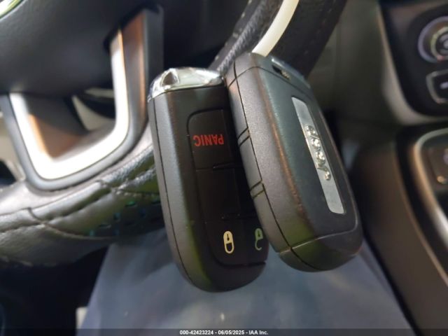 2019 JEEP COMPASS 3C4NJCBB8KT685910 Photo 10
