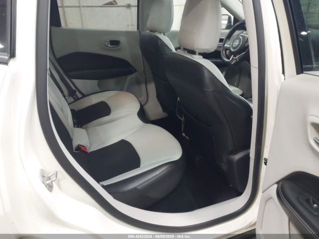 2019 JEEP COMPASS 3C4NJCBB8KT685910 Photo 7