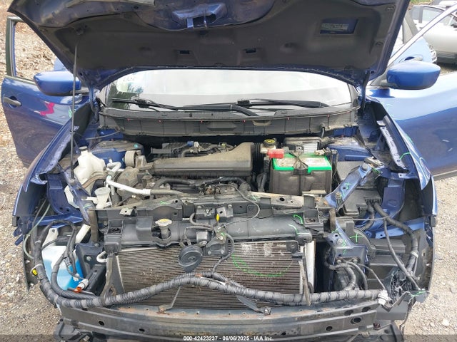 Nissan 2017 2017 KNMAT2MV2HP550669 Image 10