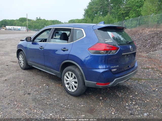 Nissan 2017 2017 KNMAT2MV2HP550669 Image 3