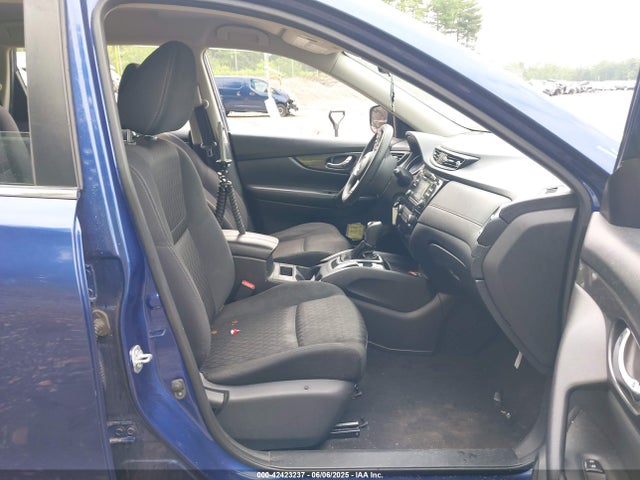 Nissan 2017 2017 KNMAT2MV2HP550669 Image 5