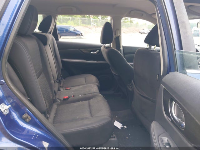 Nissan 2017 2017 KNMAT2MV2HP550669 Image 8