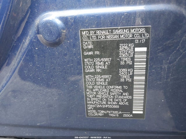 Nissan 2017 2017 KNMAT2MV2HP550669 Image 9