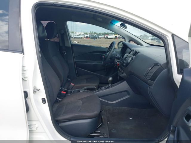 KNADM4A30G6647363 KIA RIO LX