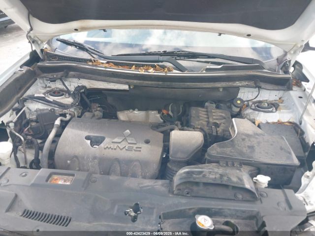 2017 MITSUBISHI OUTLANDER JA4AD3A30HZ025100 Photo 9