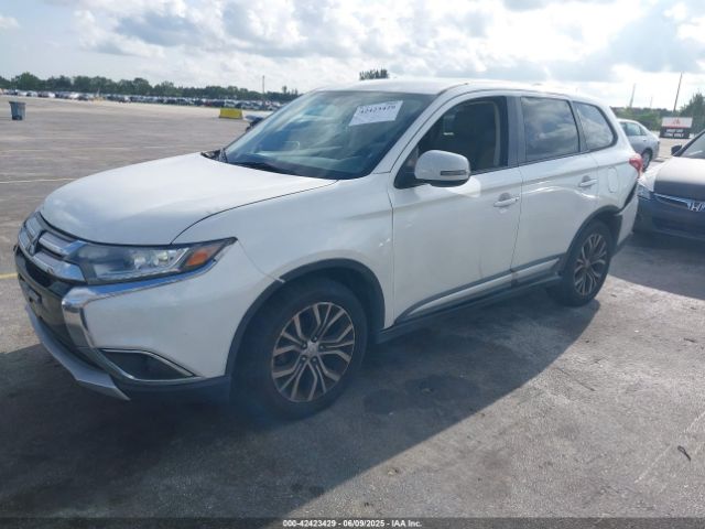 2017 MITSUBISHI OUTLANDER JA4AD3A30HZ025100 Photo 1