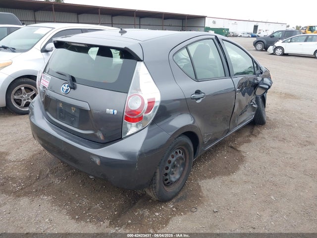 JTDKDTB37E1568379 Toyota 1nz-fxe+1lm