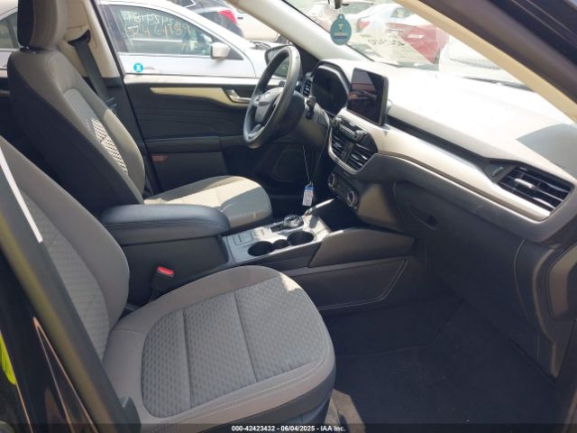 2021 FORD ESCAPE 1FMCU9G65MUB03411 Photo 4