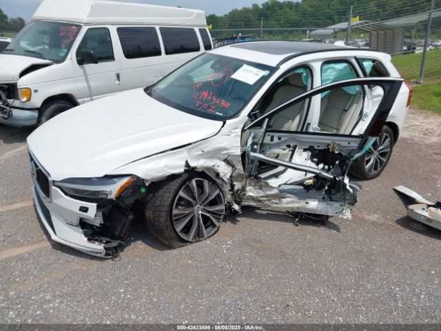 2022 VOLVO XC60 YV4L12DKXN1024421 Photo 5