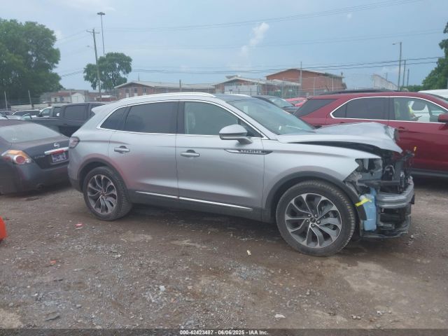 2LMPJ8K91NBL16373 Lincoln Nautilus Reserve