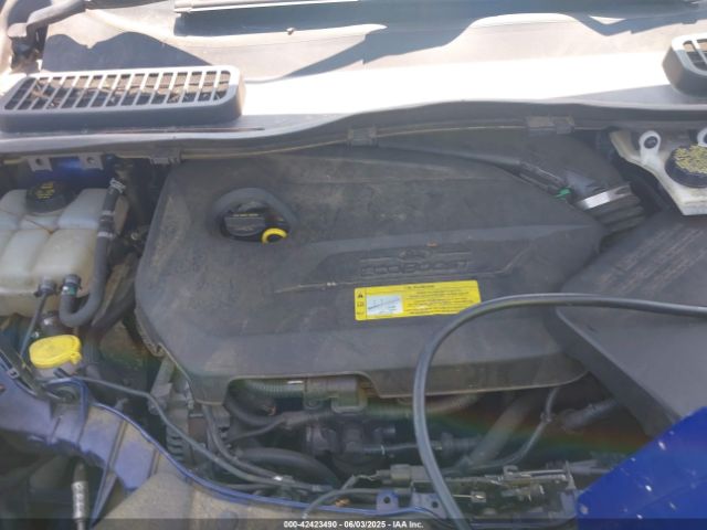 1FMCU9GX3EUA57023 Ford ESCAPE SE