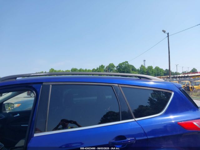 1FMCU9GX3EUA57023 Ford ESCAPE SE