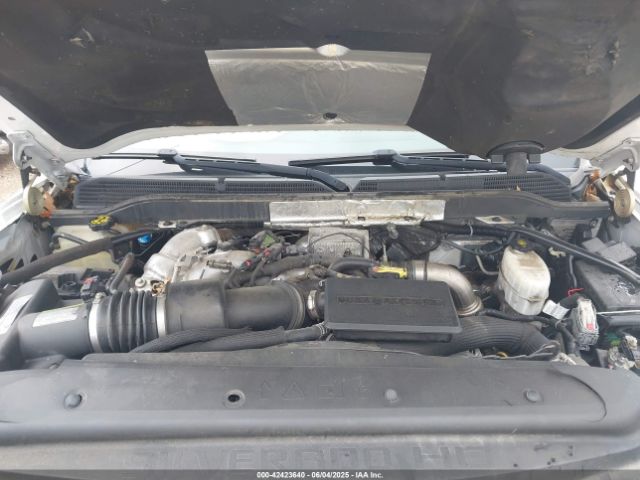 1GC1KVEY8JF225582 Chevrolet Silverado 2500hd Lt
