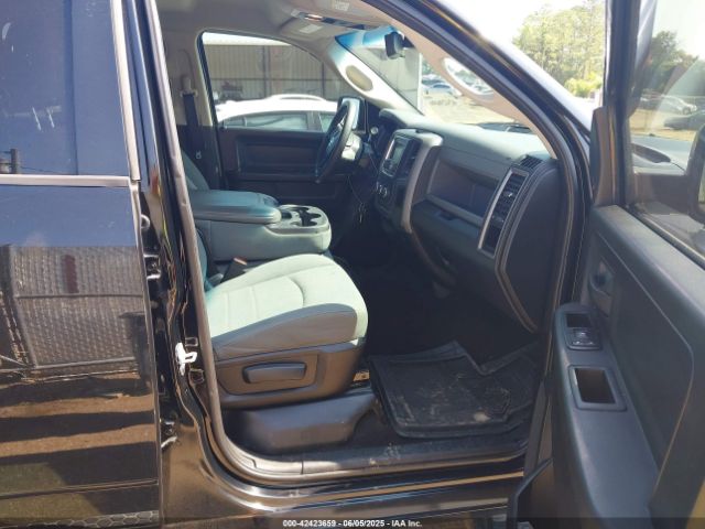 2013 RAM 1500 1C6RR6KT5DS615345 Photo 4