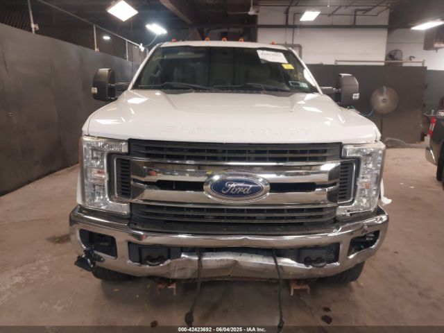 1FT7W2B60HEB68486 Ford F-250 Xlt