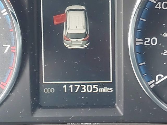 JTMRFREV5GJ076381 Toyota Rav4 Xle