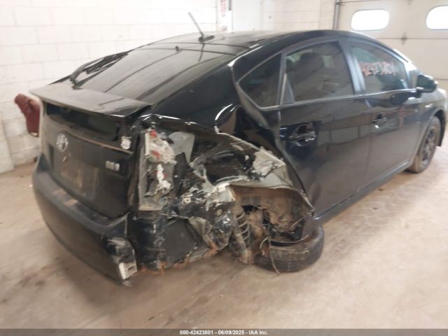 2014 TOYOTA PRIUS JTDKN3DU4E0385384 Photo 3