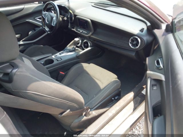 2020 CHEVROLET CAMARO 1G1FB1RS8L0105655 Photo 4