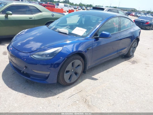 Tesla MODEL 3 2023 5YJ3E1EA5PF479002 Image 2